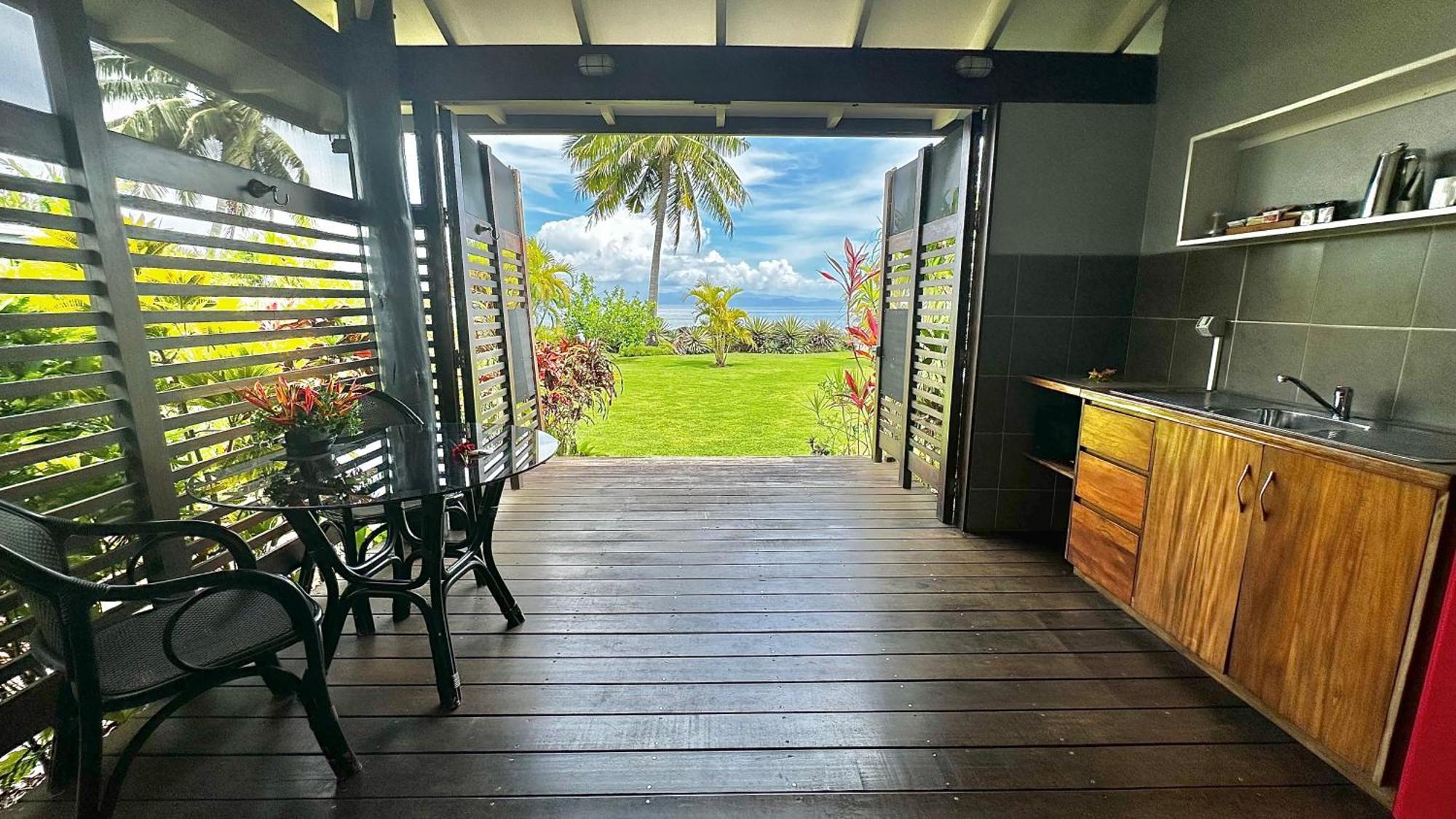 Aroha Taveuni Beachfront Bures Waiyevo Ngoại thất bức ảnh